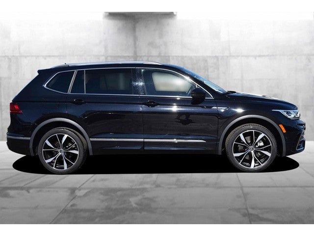 2024 Volkswagen Tiguan SEL R-Line