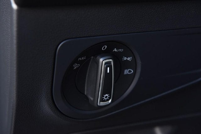 2024 Volkswagen Tiguan 2.0T SEL R-Line