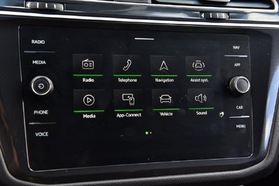 2024 Volkswagen Tiguan 2.0T SEL R-Line