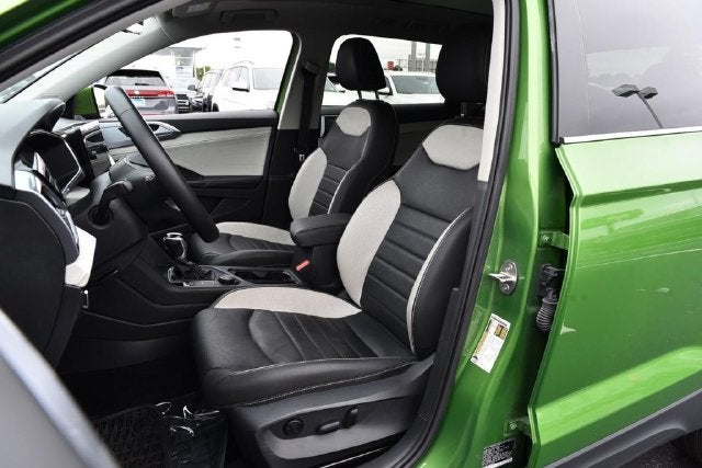 2025 Volkswagen Taos 1.5T SEL