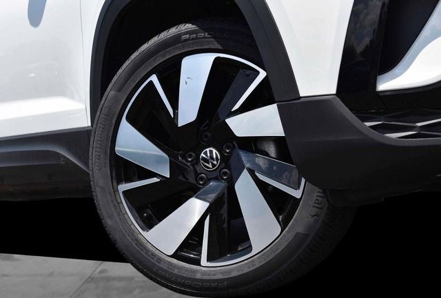 2024 Volkswagen Taos 1.5T SEL
