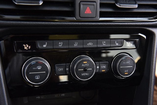 2024 Volkswagen Taos 1.5T SEL