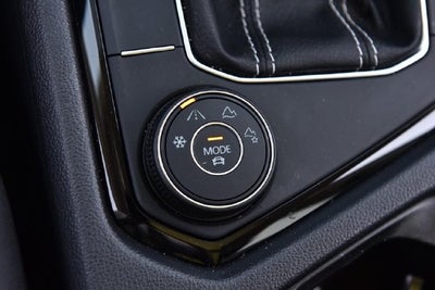 2024 Volkswagen Taos 1.5T SEL
