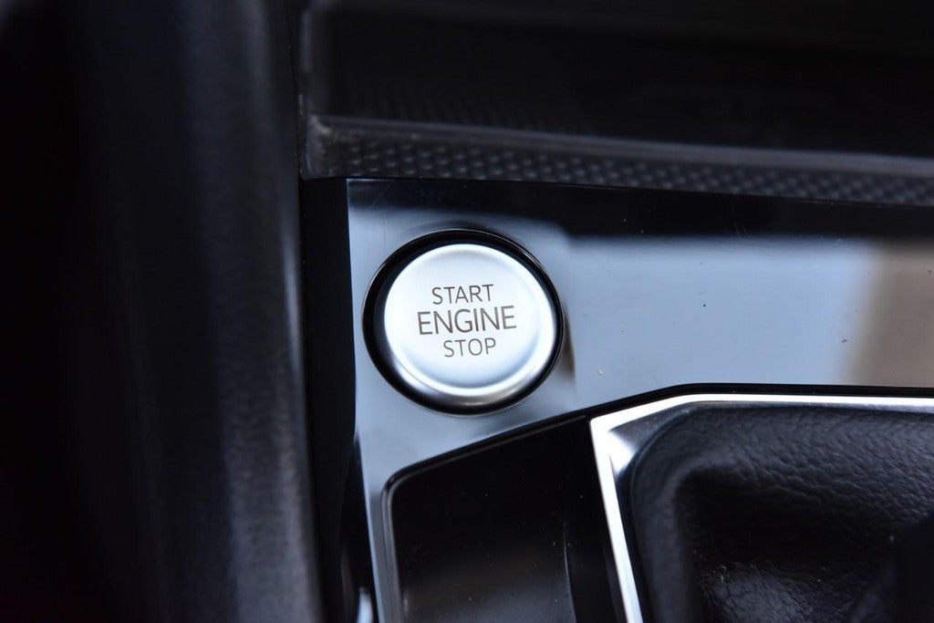 2024 Volkswagen Taos SEL 4MOTION