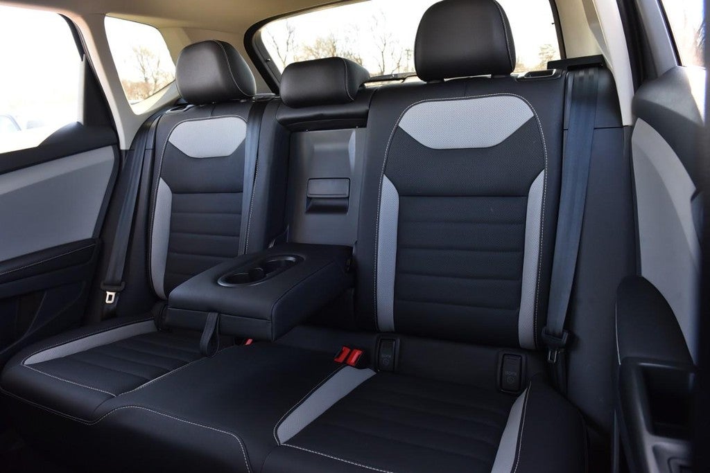 2024 Volkswagen Taos SEL 4MOTION