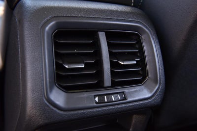 2024 Volkswagen Taos SEL 4MOTION