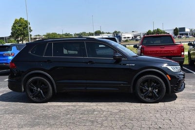 2024 Volkswagen Tiguan 2.0T SE R-Line Black