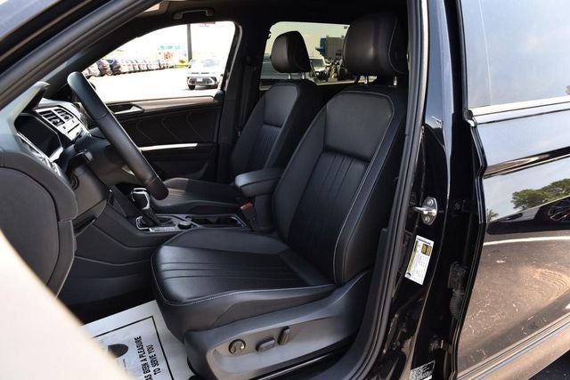 2024 Volkswagen Tiguan 2.0T SE R-Line Black 4MOTION