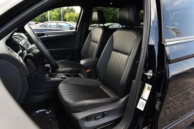 2024 Volkswagen Tiguan 2.0T SE R-Line Black