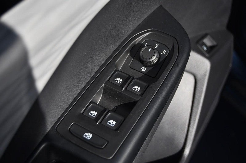 2022 Volkswagen Taos S 4MOTION