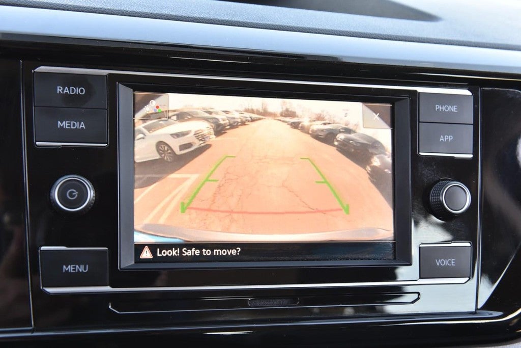 2022 Volkswagen Taos S 4MOTION