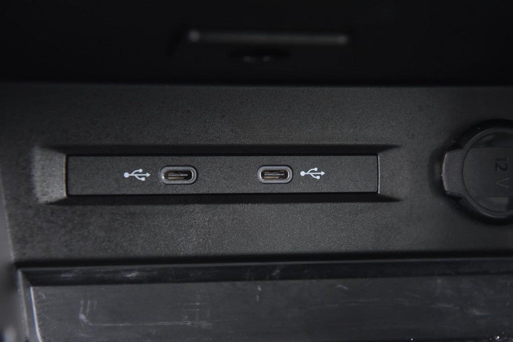 2025 Volkswagen Taos SE FWD