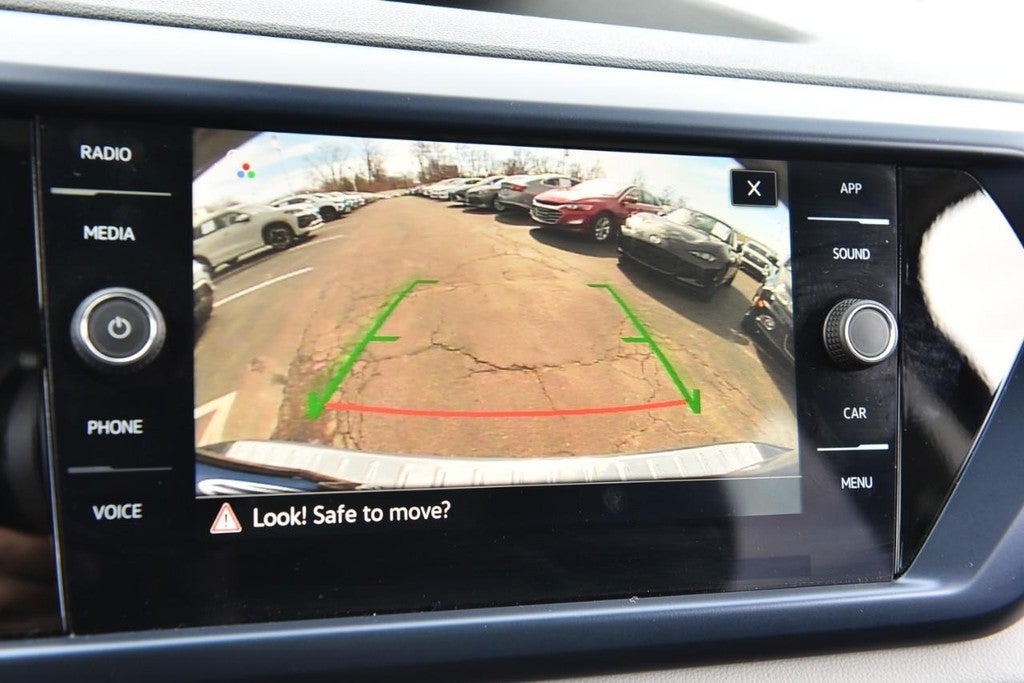 2023 Volkswagen Taos SE FWD