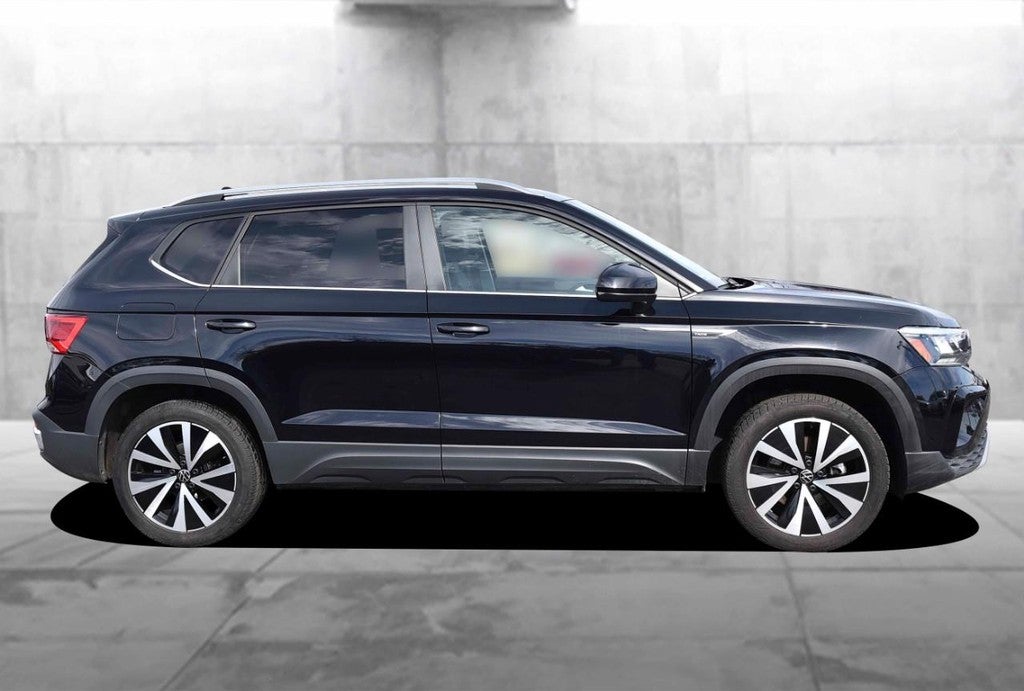 2023 Volkswagen Taos SE FWD