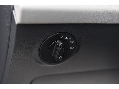 2023 Volkswagen Taos SE FWD