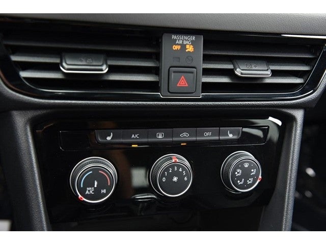 2023 Volkswagen Taos SE FWD