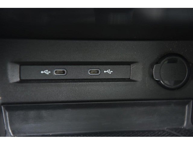 2023 Volkswagen Taos SE FWD