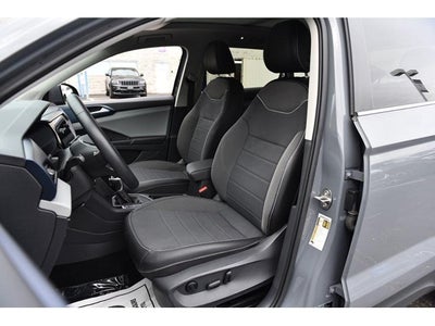 2023 Volkswagen Taos SE FWD