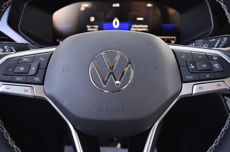 2023 Volkswagen Taos SE FWD