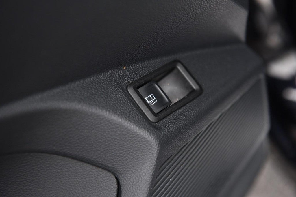 2023 Volkswagen Taos SE FWD