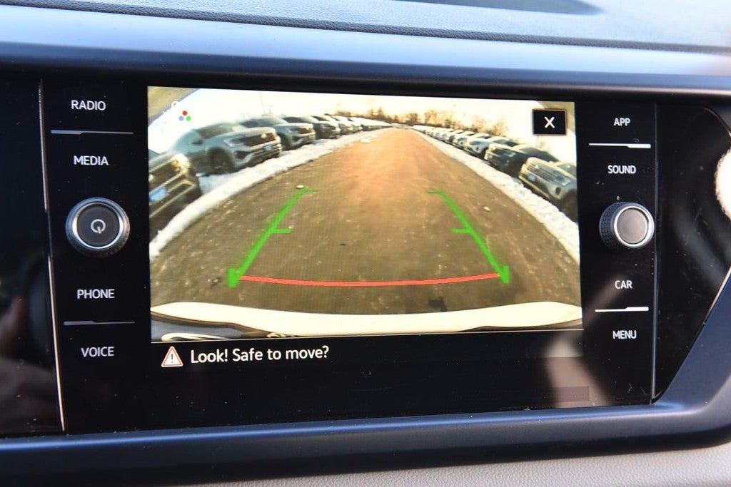 2022 Volkswagen Taos SE FWD