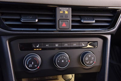 2022 Volkswagen Taos SE FWD