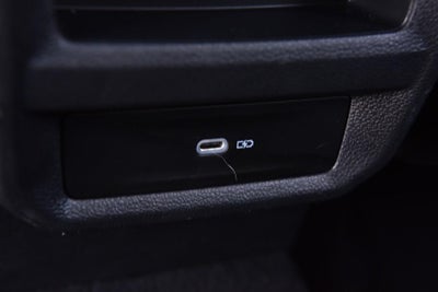 2022 Volkswagen Taos SE FWD