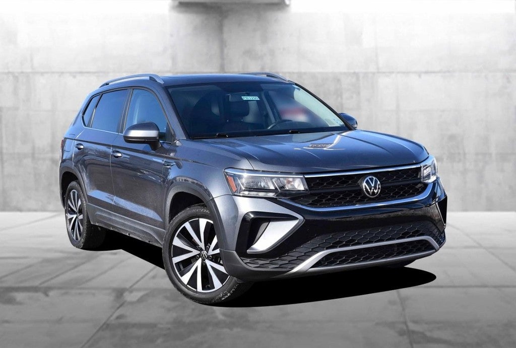 2022 Volkswagen Taos SE 4MOTION