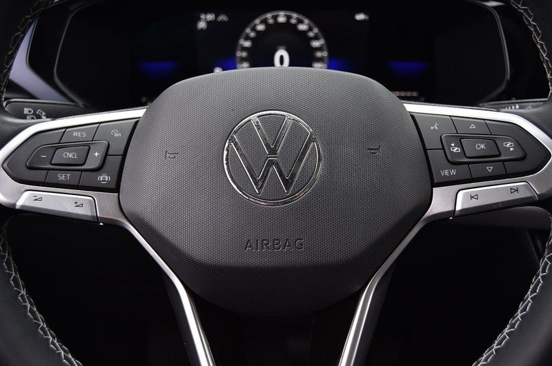 2022 Volkswagen Taos SE FWD