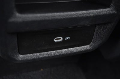 2022 Volkswagen Taos SE FWD