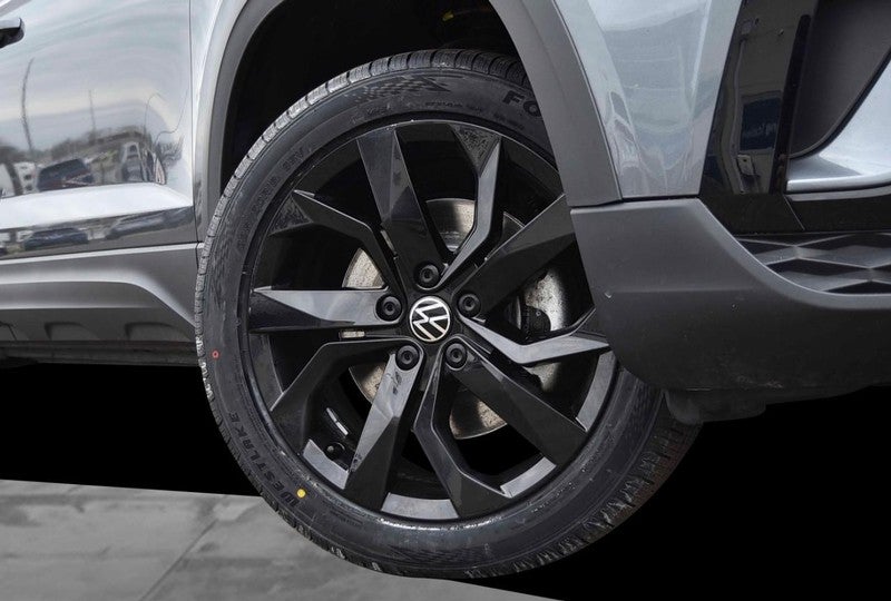2022 Volkswagen Taos SE FWD