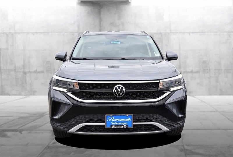 2022 Volkswagen Taos SE FWD
