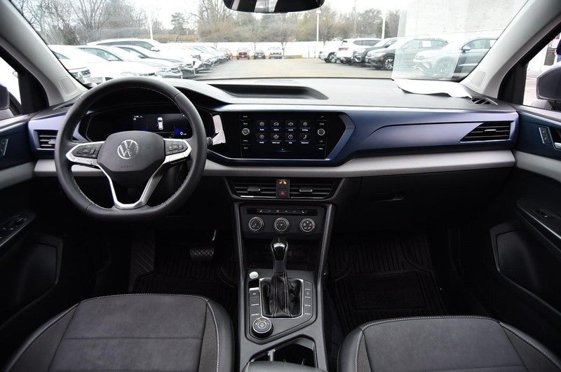 2022 Volkswagen Taos SE FWD