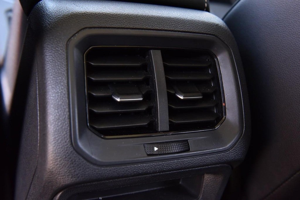 2024 Volkswagen Tiguan 2.0T SE 4MOTION