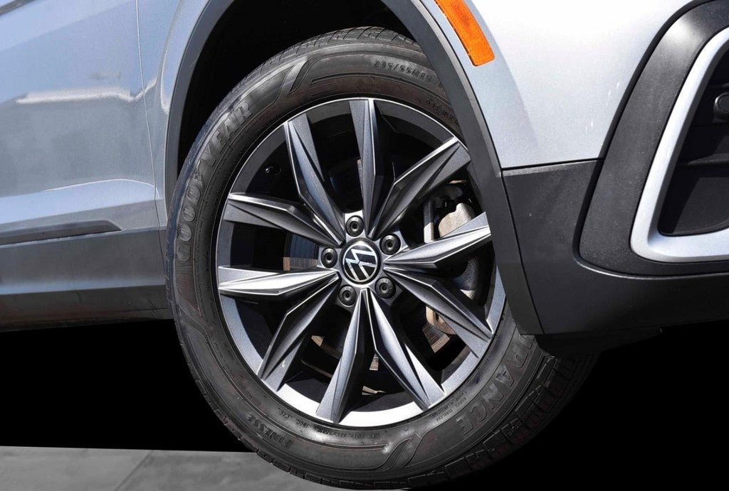 2023 Volkswagen Tiguan 2.0T SE 4MOTION