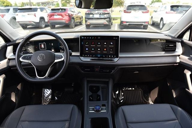 2025 Volkswagen Tiguan 2.0T SE