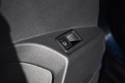 2022 Volkswagen Taos S 4MOTION