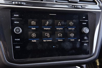 2024 Volkswagen Tiguan 2.0T SE FWD