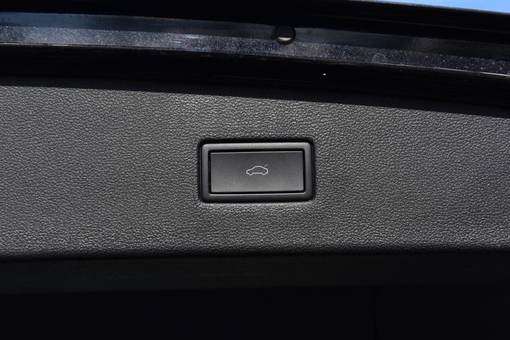 2024 Volkswagen Tiguan 2.0T SE FWD