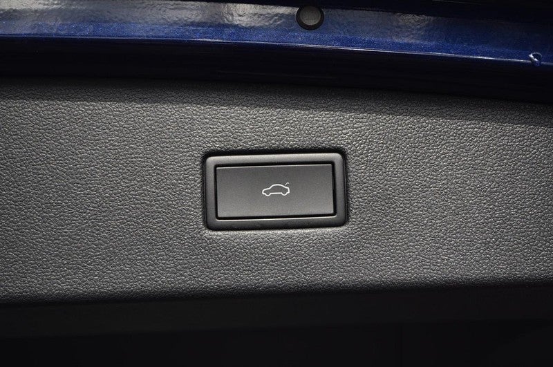 2023 Volkswagen Tiguan 2.0T SE FWD