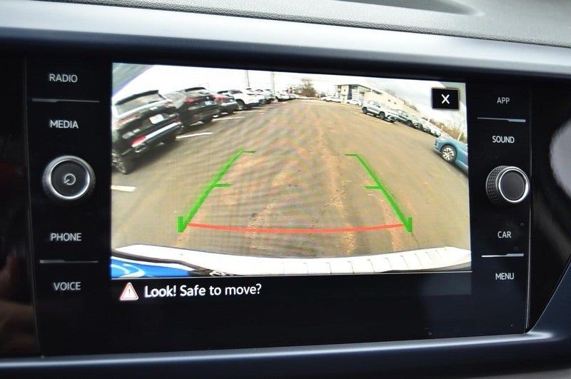 2023 Volkswagen Taos SE 4MOTION