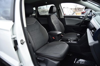 2023 Volkswagen Taos SE 4MOTION