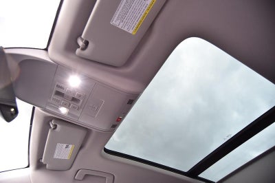 2023 Volkswagen Taos SE 4MOTION