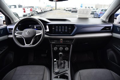 2023 Volkswagen Taos SE 4MOTION