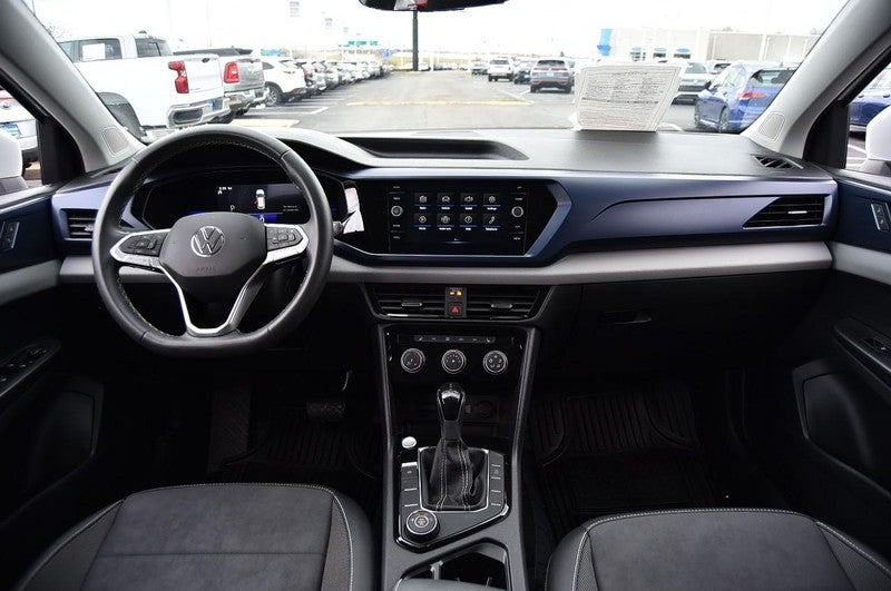 2023 Volkswagen Taos SE 4MOTION