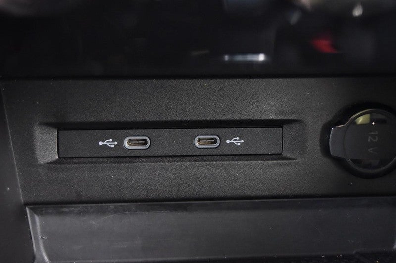 2023 Volkswagen Taos SE 4MOTION