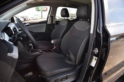 2023 Volkswagen Taos SE 4MOTION