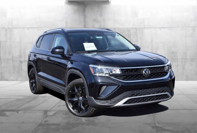 2023 Volkswagen Taos SE 4MOTION