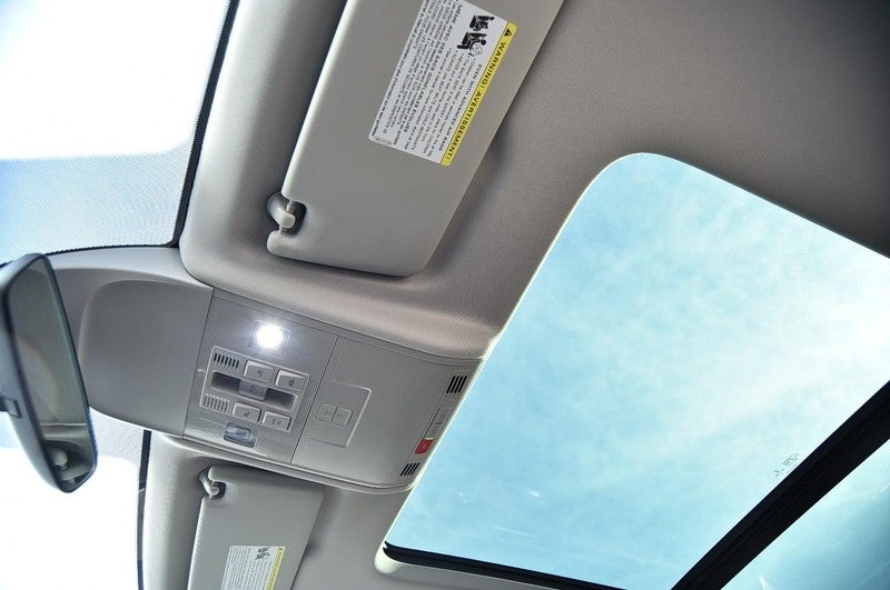 2023 Volkswagen Taos SE 4MOTION