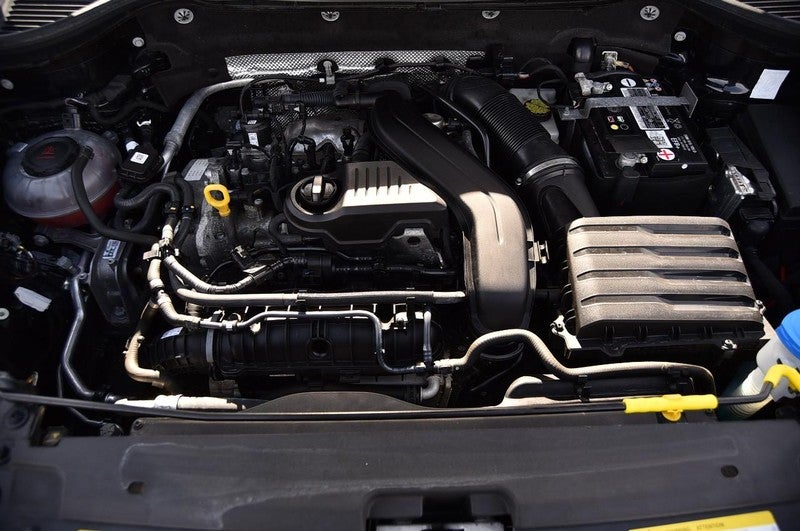 2023 Volkswagen Taos SE 4MOTION